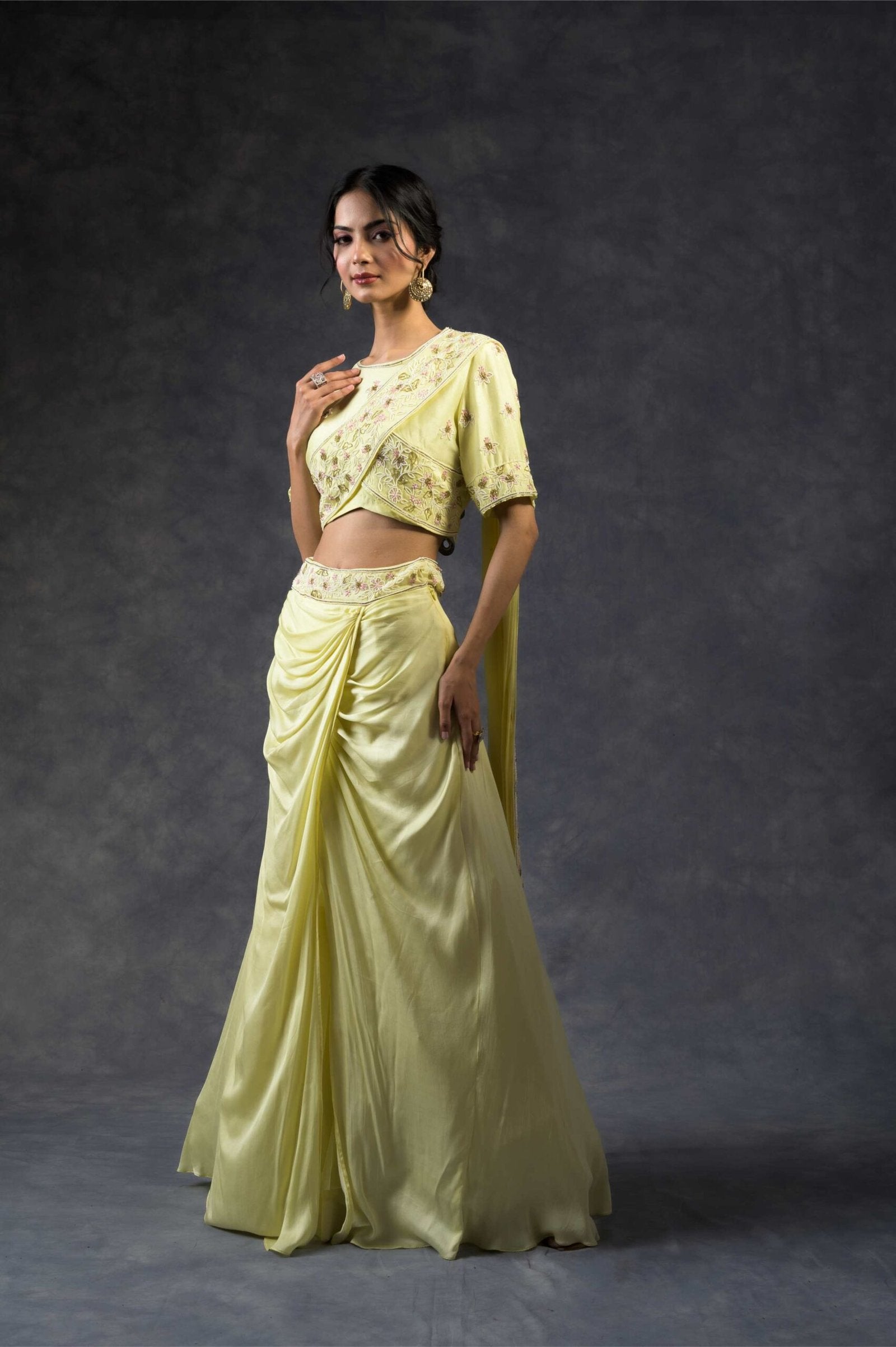 Drape skirt set