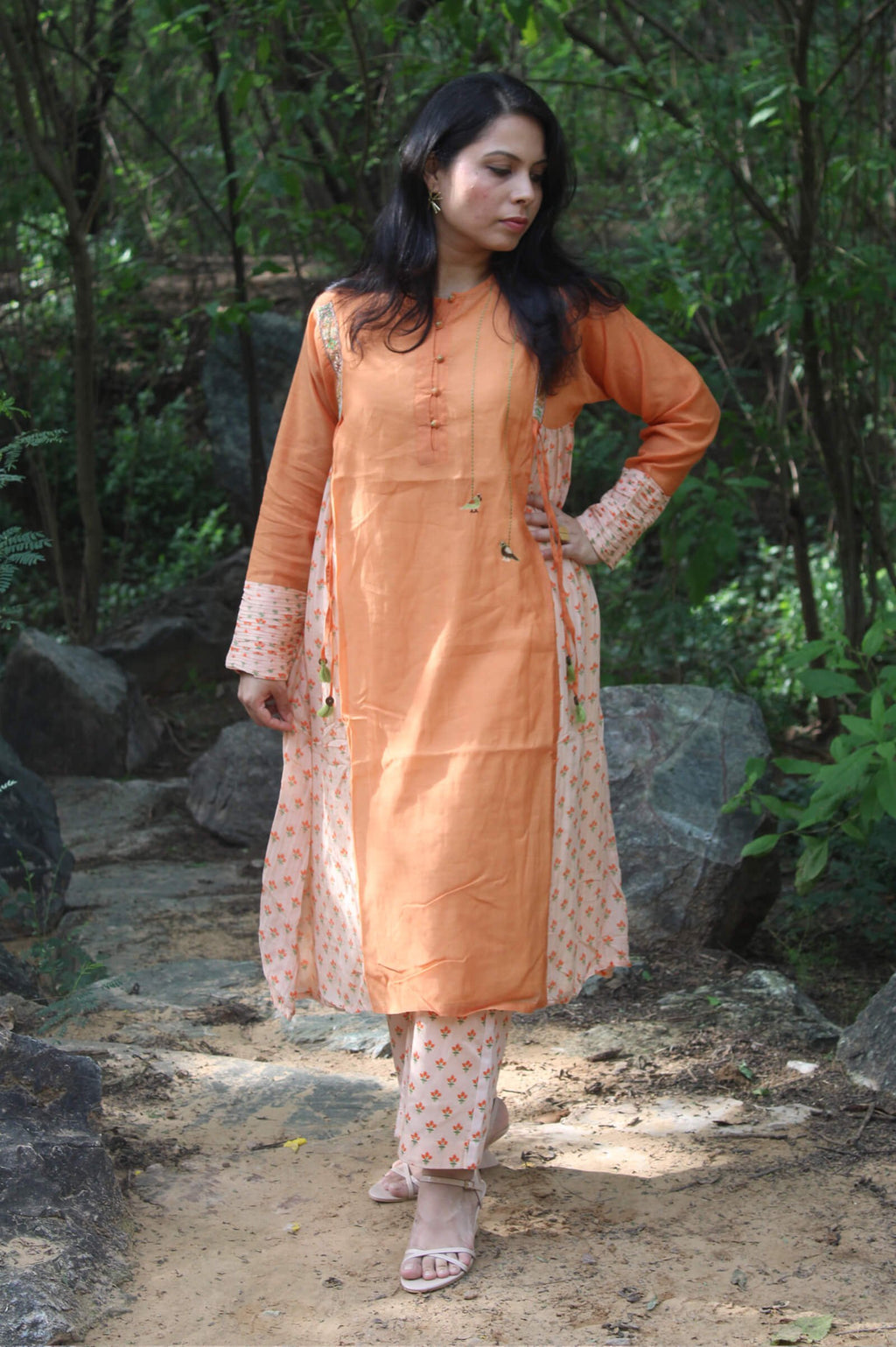 Bhor panelled kurta and pants